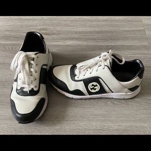 Gucci leather sneakers